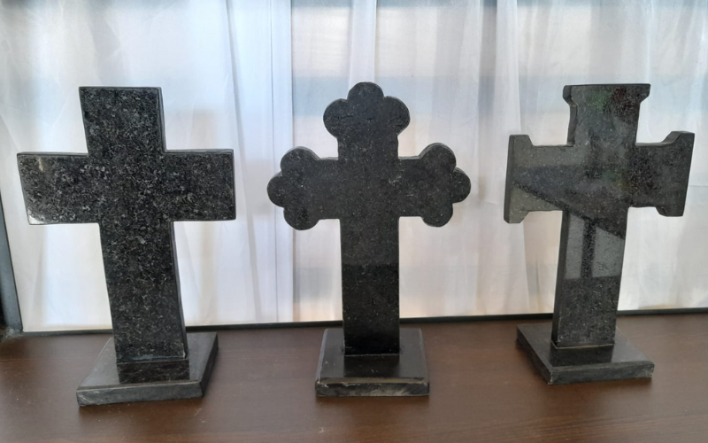 Cruz de mármol
