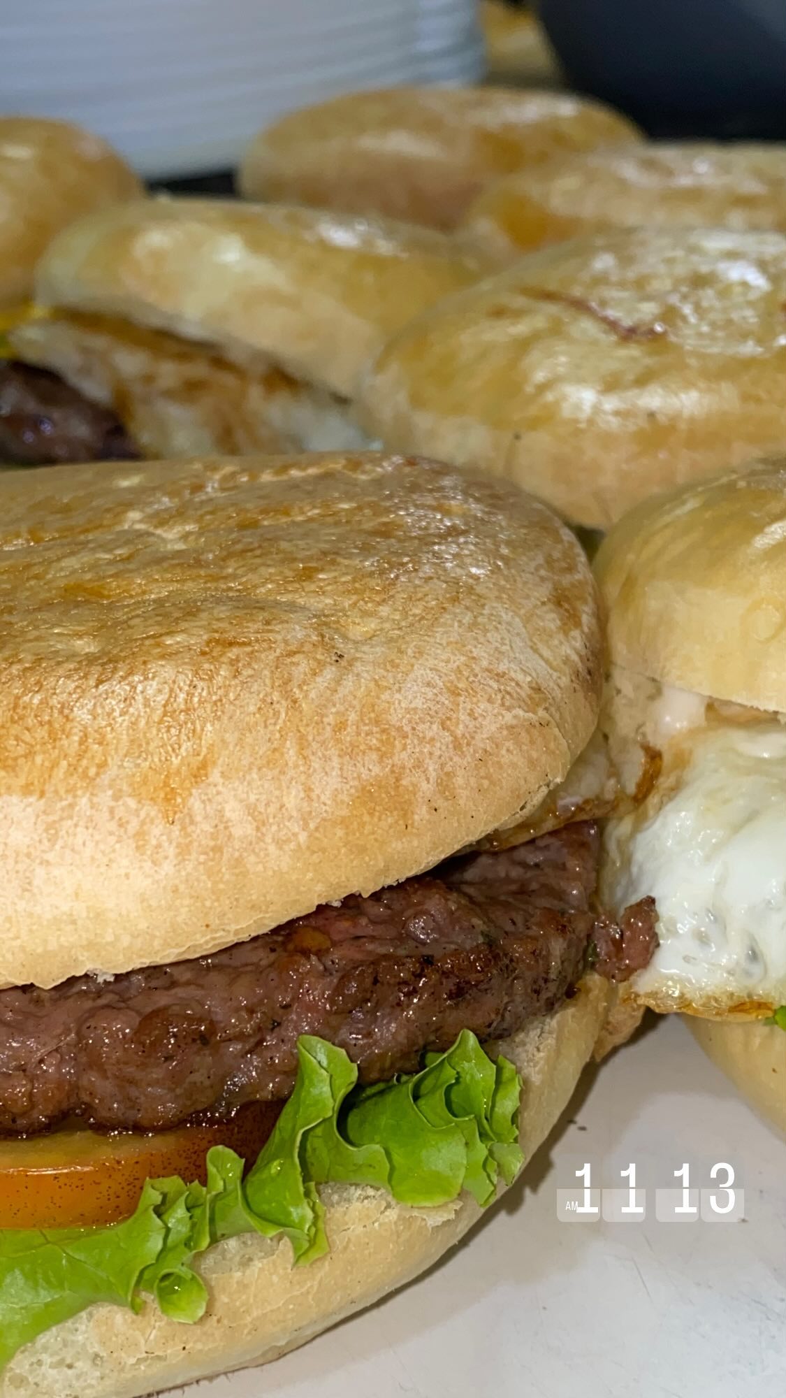 🍔 ¡Hamburguesas caseras recién hechas!