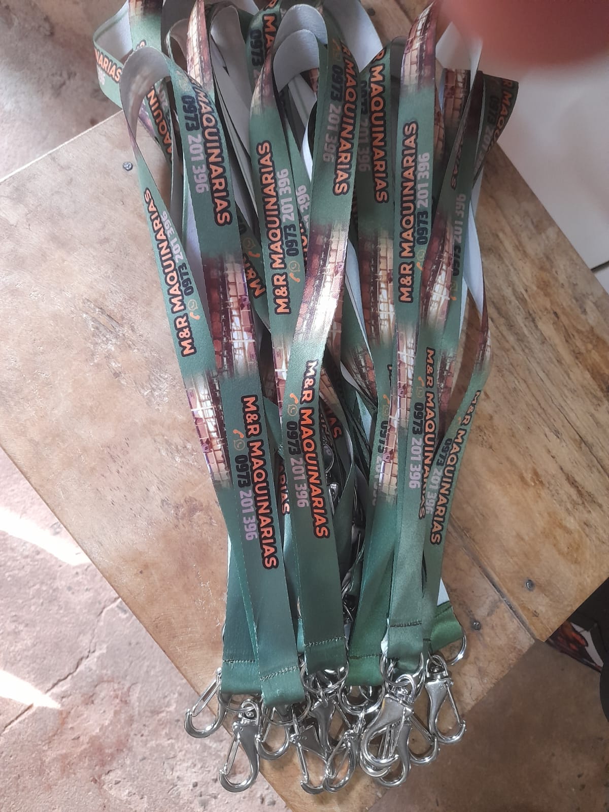 LLAVEROS LANYARD PERSONALIZADOS