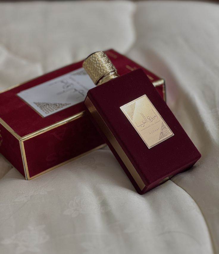 Perfume Asdaaf Ameerat Al Arab Eau de Parfum 100ml