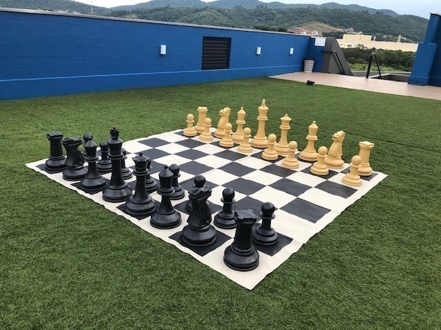 Juego de ajedrez gigante - Beige y negro