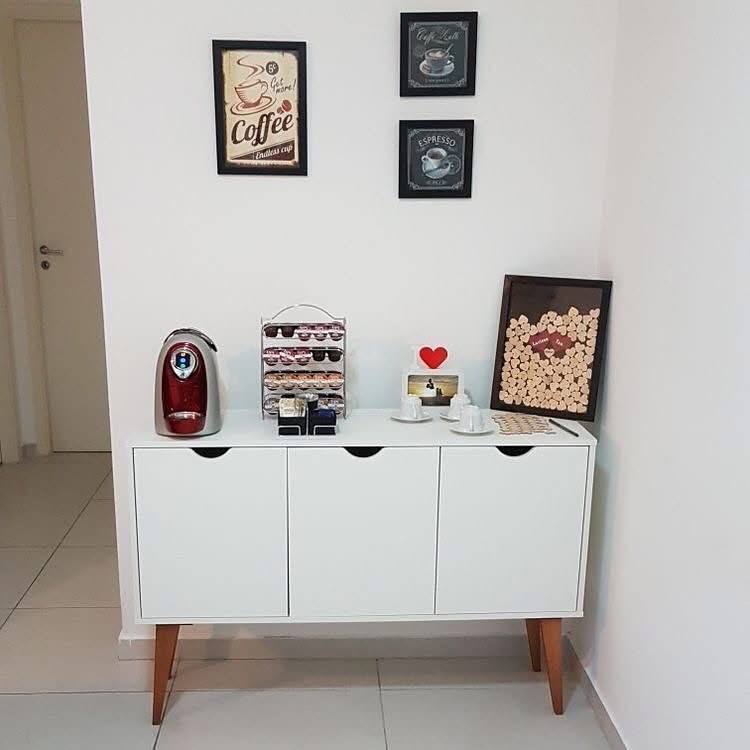 Aparador buffet de 3 puertas!
