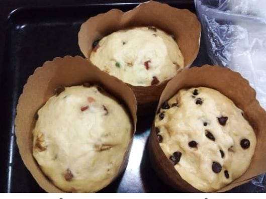 🧁 Panettones artesanales recién horneados 🎄
