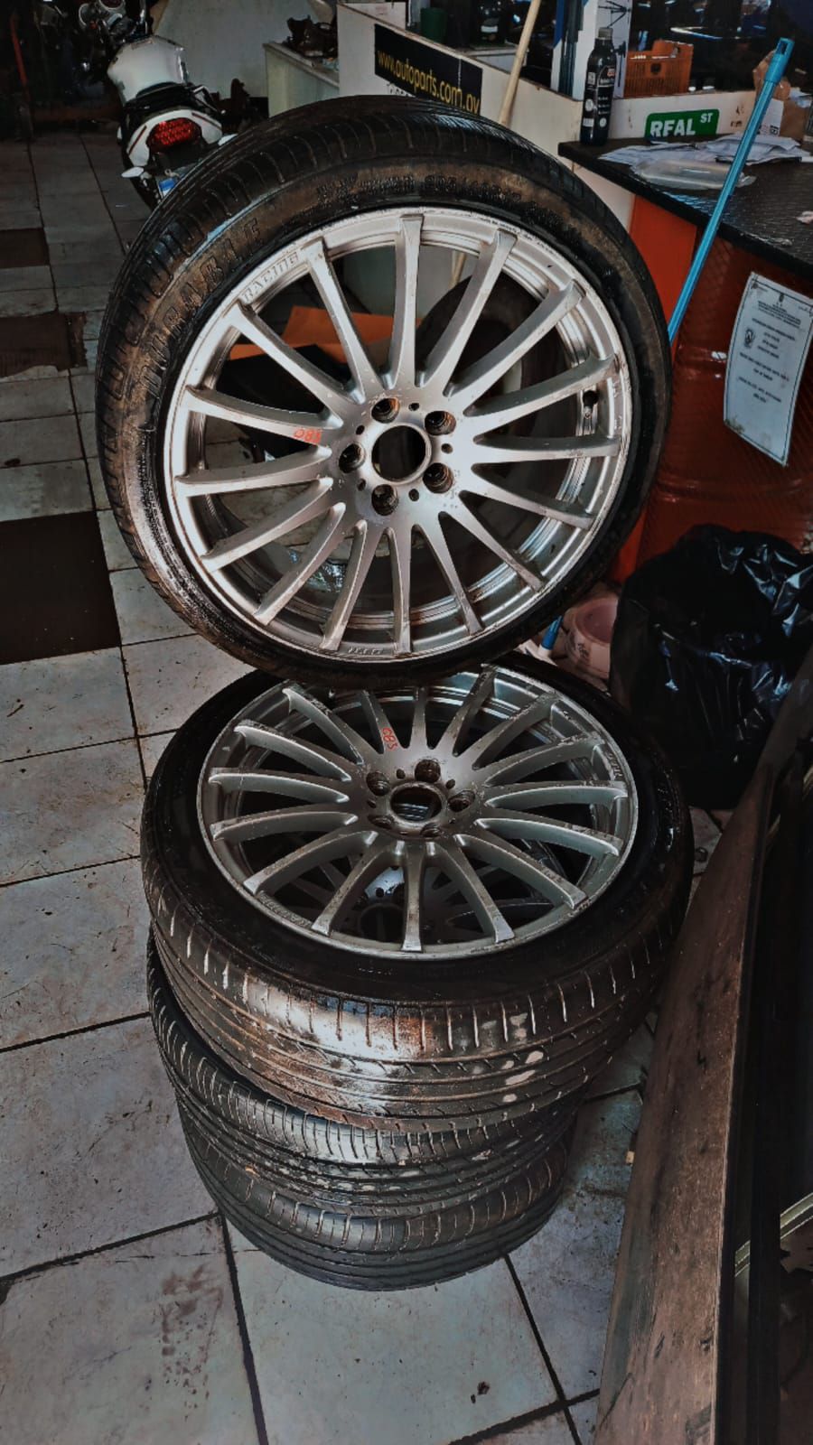 Juego de Llantas Deportivas Aro 17 – 5x100 🔥