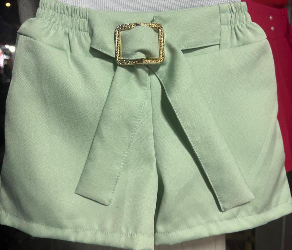 Shorts infantil Nena con cinto