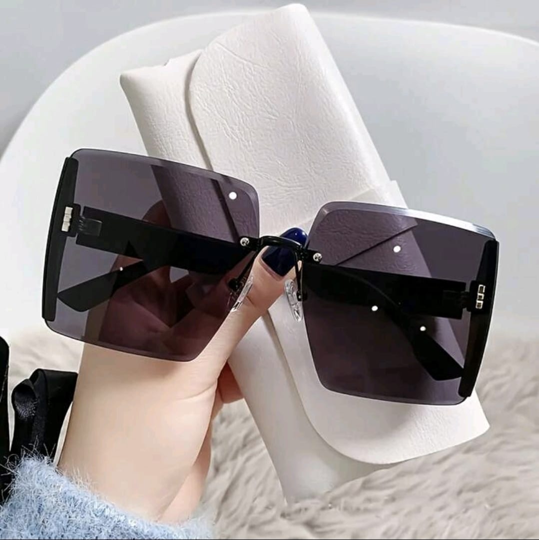 Gafas cuadradas retro.