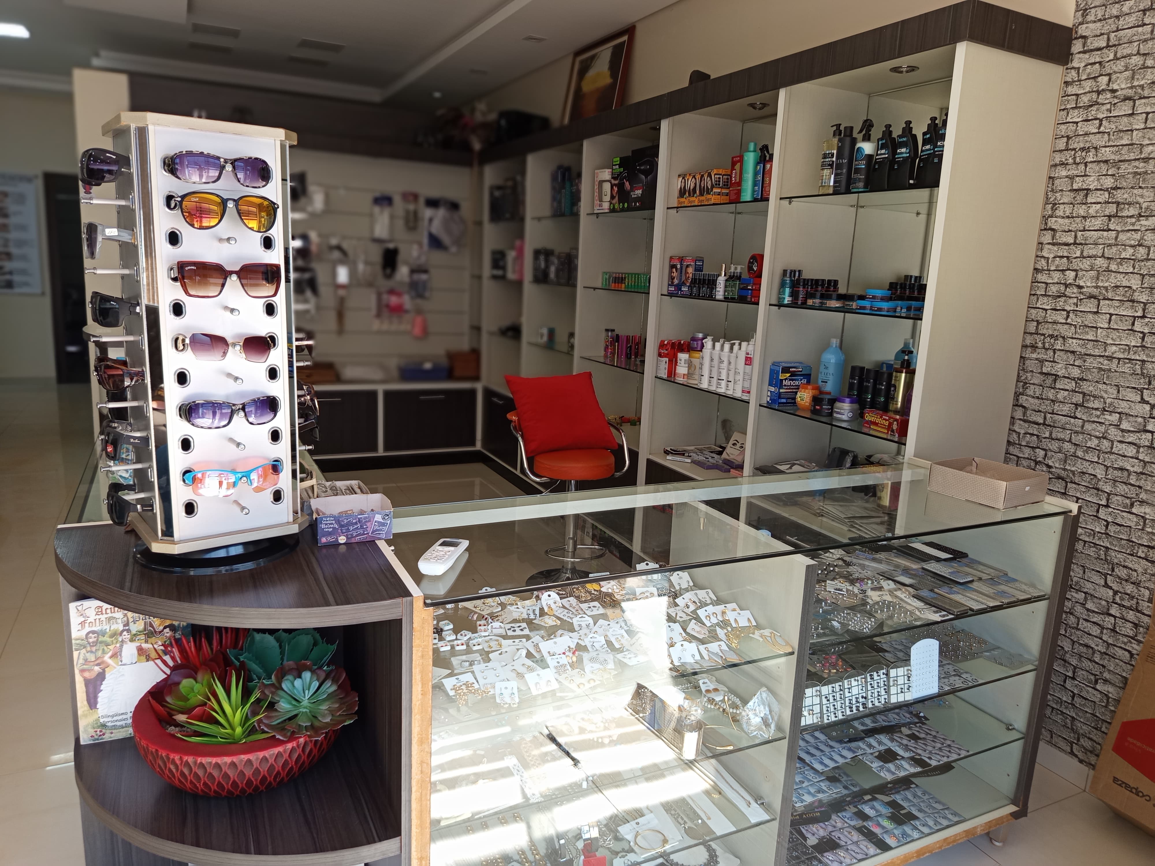 PELUQUERÍA VALMOR – TODO EN UN SOLO LUGAR