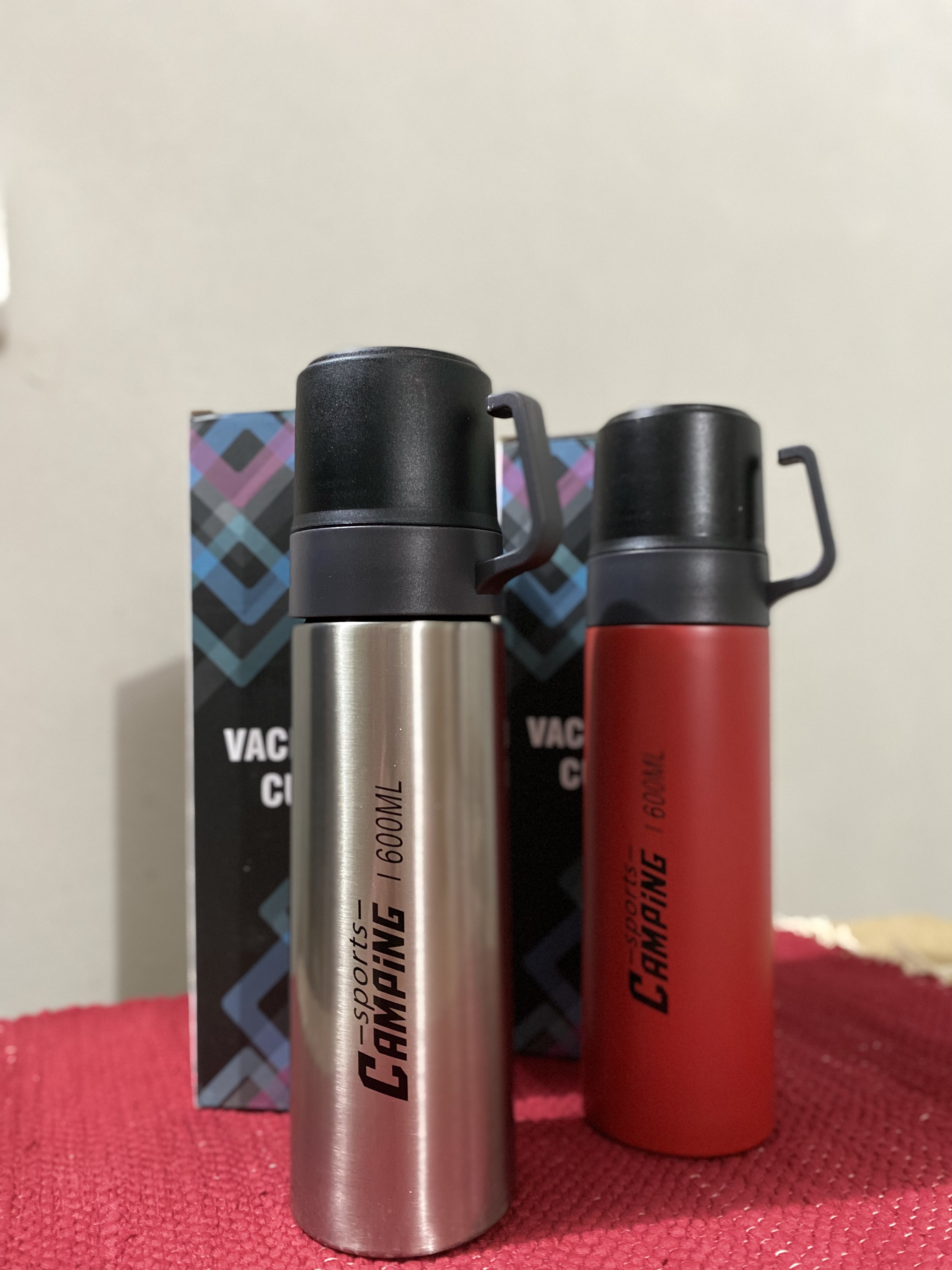 Termo de 600 ml con tapa multifuncion
